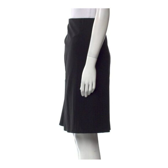 Giorgio Armani Black Wool Skirt – Zip Closure, Size 44 (IT), Made in Italy - Picture 5 of 7